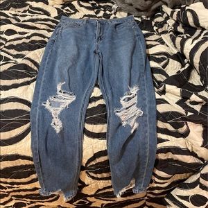 American Eagle Mom Jeans